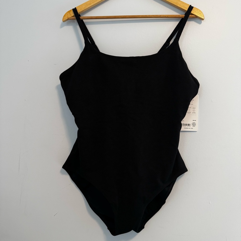Athleta Women’s Scoop Pique Black One Piece Swimsuit Size X-Large